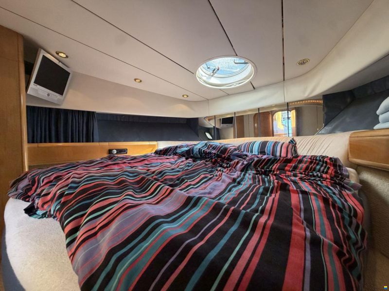 Fairline Squadron 43