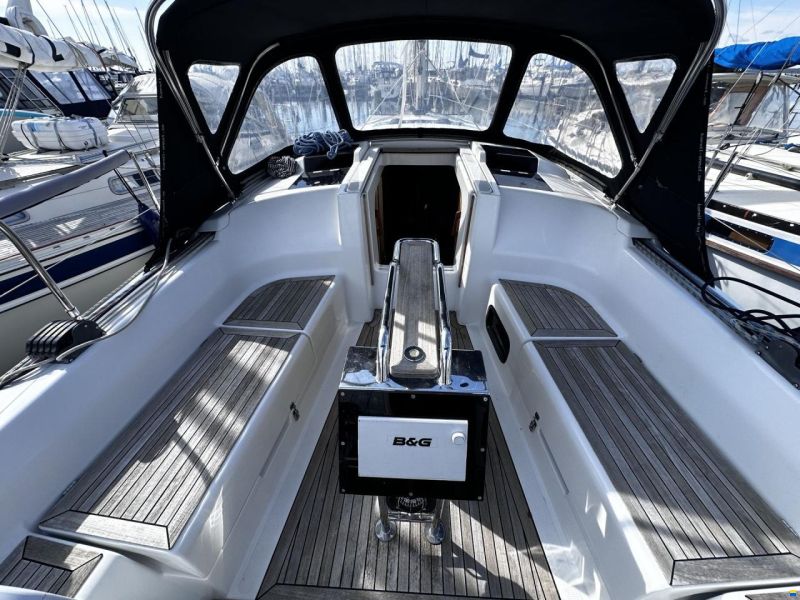 Hanse 345