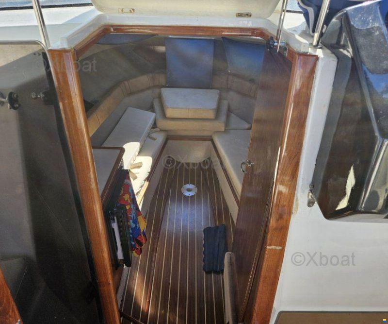 ASTILLERO RICO BAYLINER CIERA COSTERO