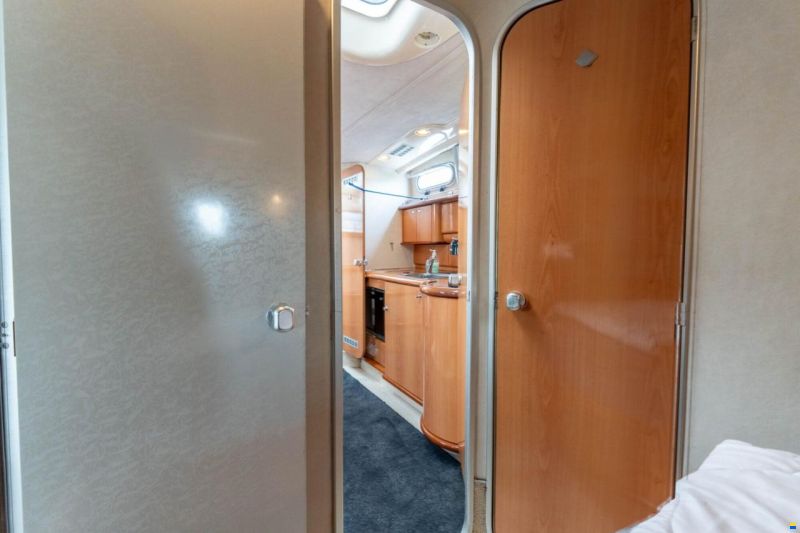 Sealine S37