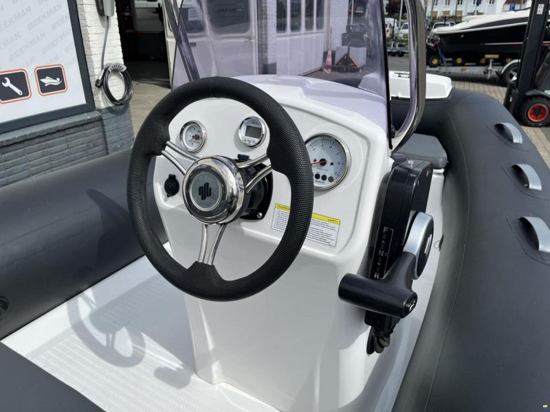 Grand Silver Line 420 de Luxe