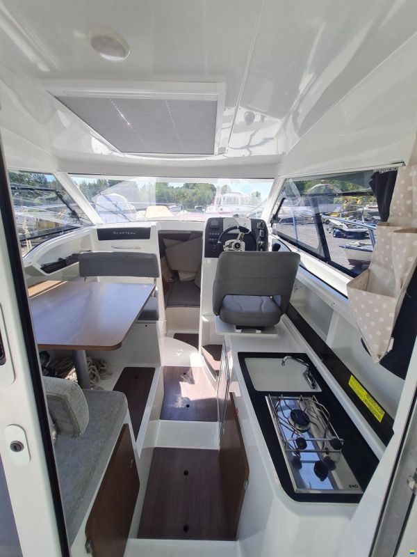 Beneteau Antares 8 OB