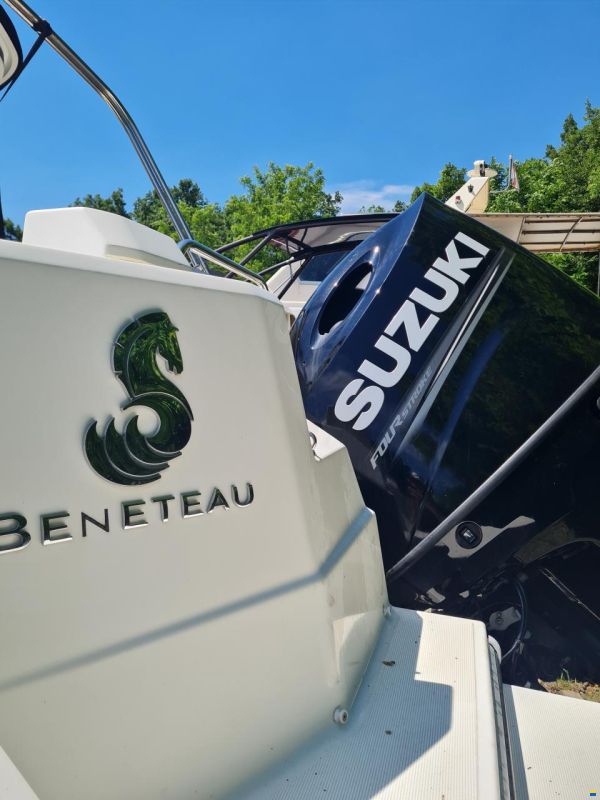 Beneteau Antares 8 OB
