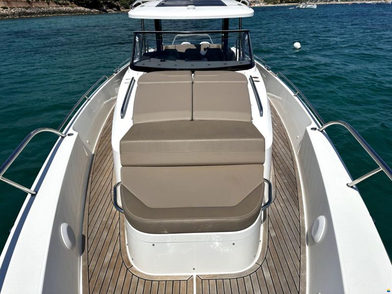 Nimbus T11
