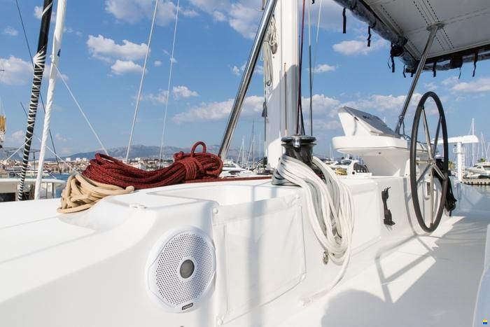 Lagoon 50