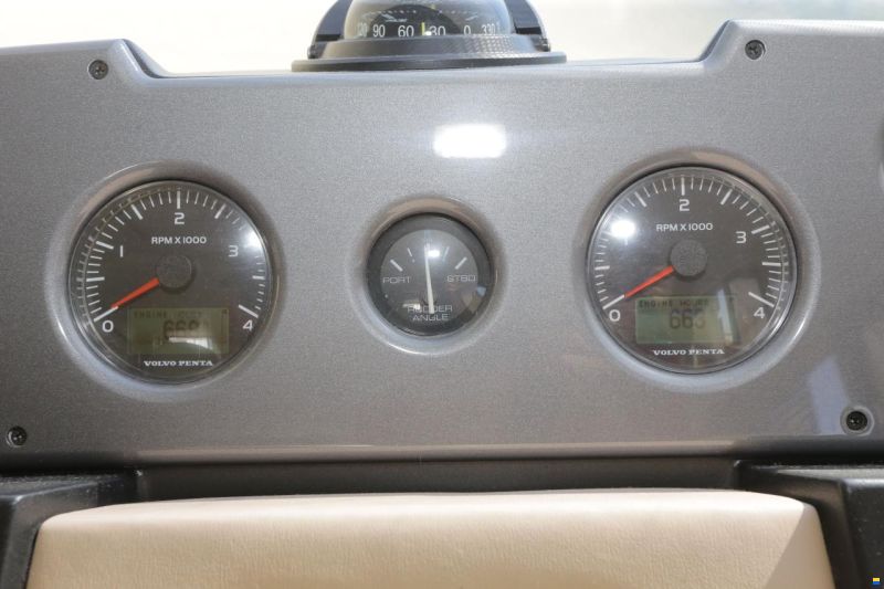 Sealine T50