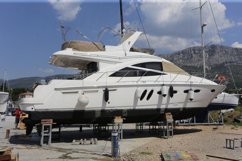 Sealine T50
