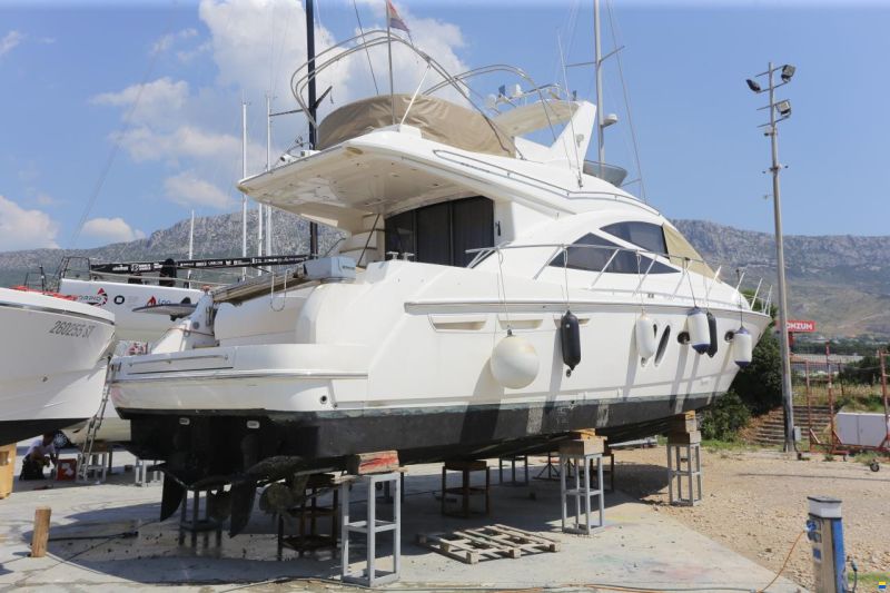 Sealine T50