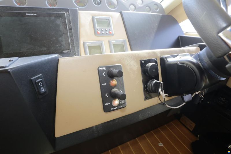 Sealine T50