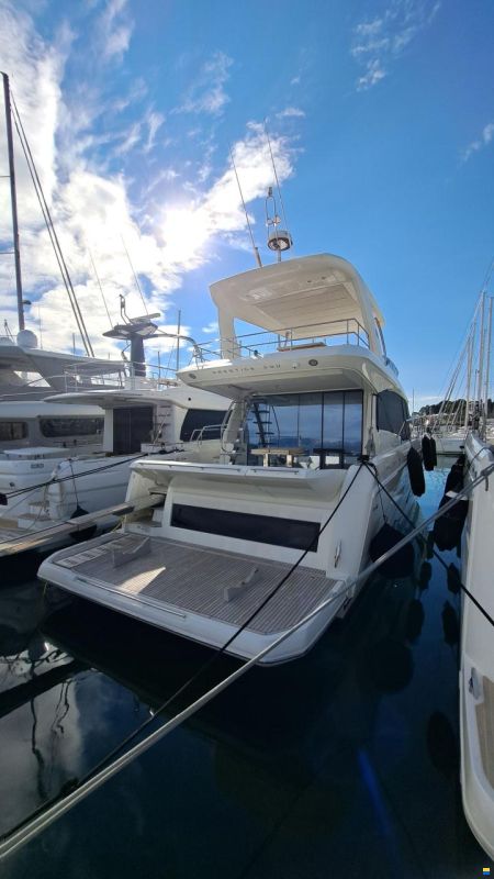 Prestige 590