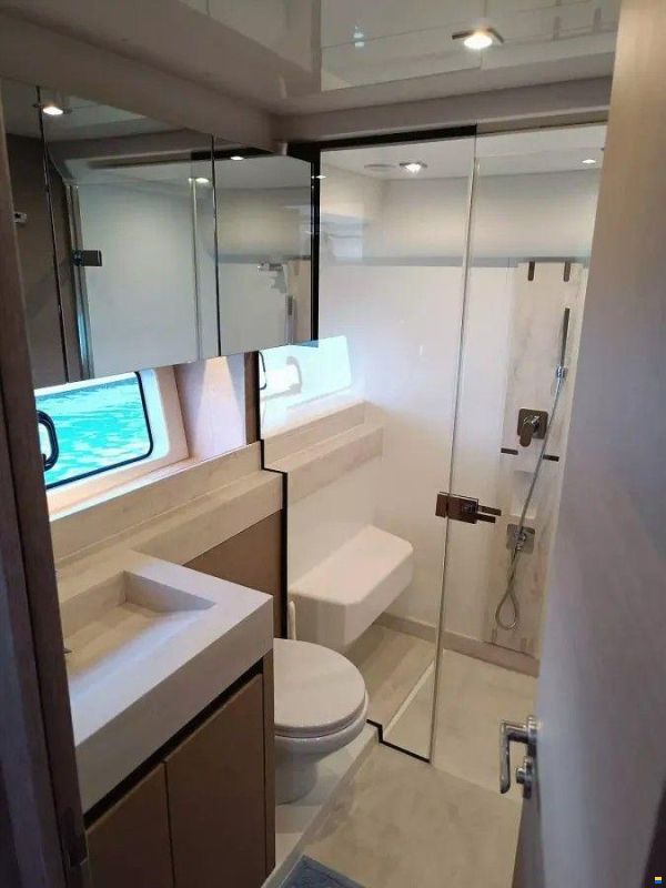 Prestige 590