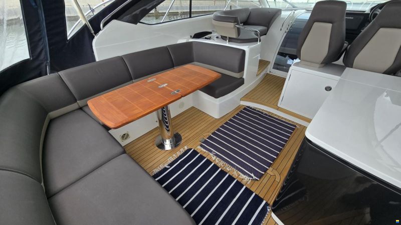 Princess V39