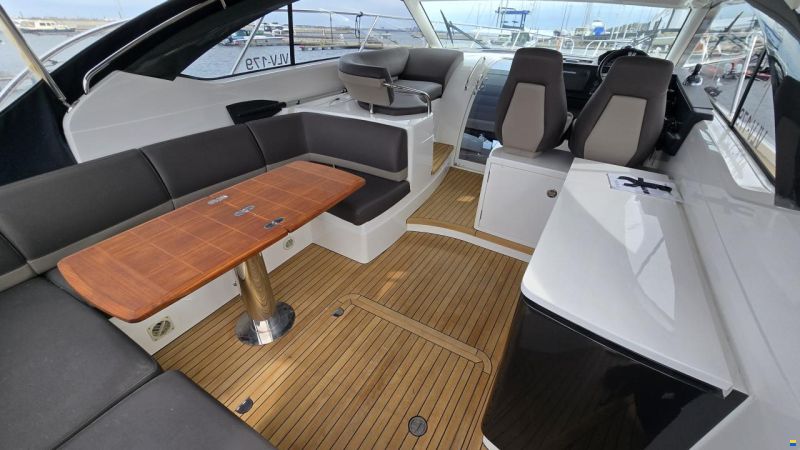 Princess V39
