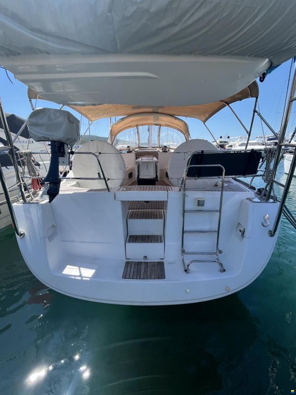 Beneteau Oceanis 40
