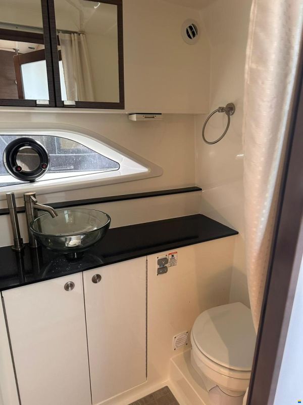 Sea Ray Sundancer 320 Coupe