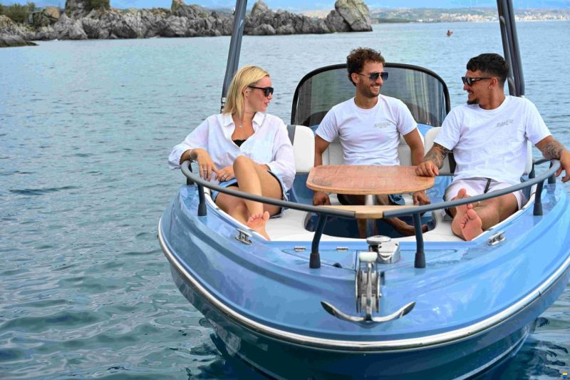 Ranieri Boat Azzura 40th Limited Edition