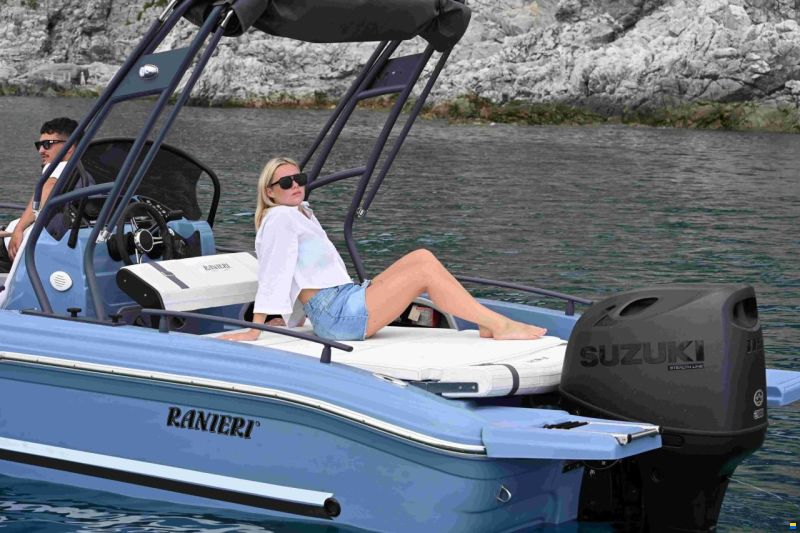 Ranieri Boat Azzura 40th Limited Edition