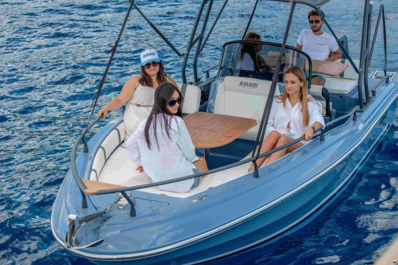 Ranieri Boat Azzura 40th Limited Edition