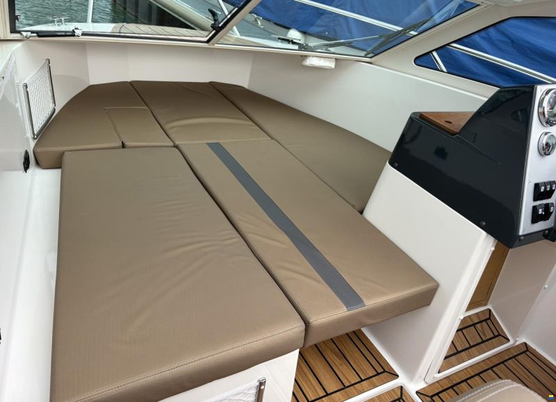 Flipper 600 ST