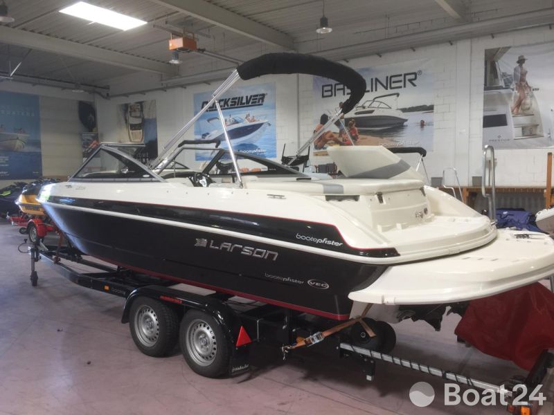 Larson LX 225