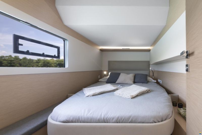 Fountaine Pajot MY5