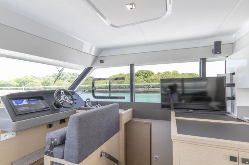 Fountaine Pajot MY5
