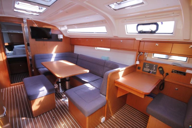 Bavaria Cruiser 41