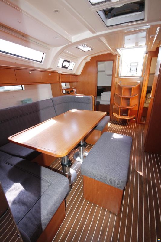 Bavaria Cruiser 41