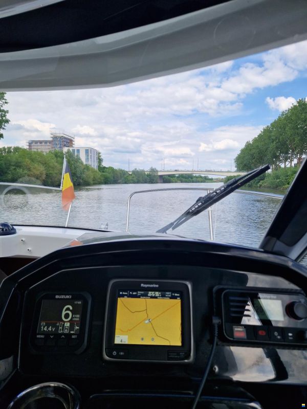 Jeanneau Merry Fisher 795