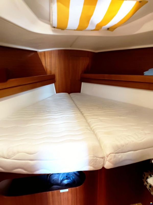 Dufour 38 Classic