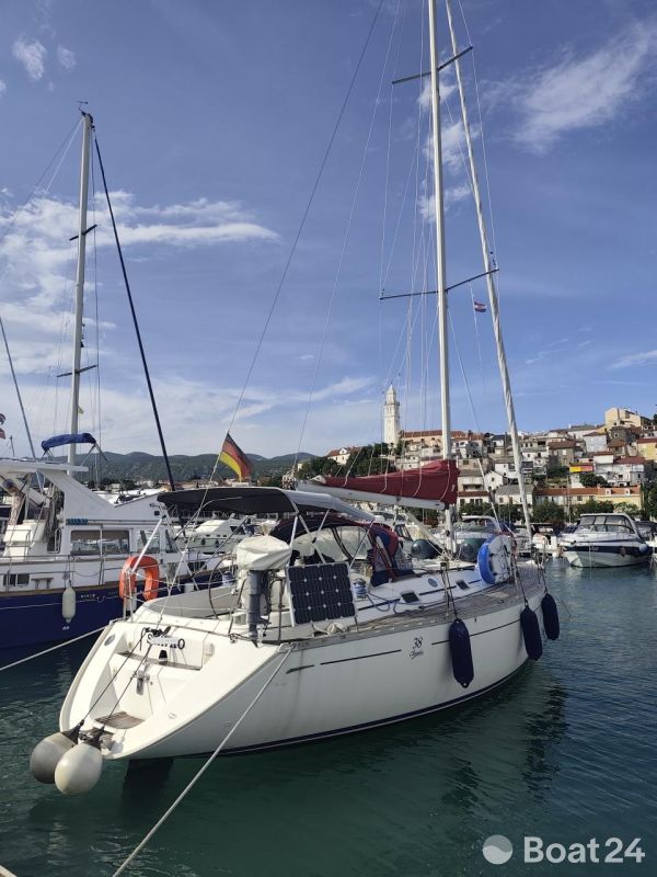 Dufour 38 Classic
