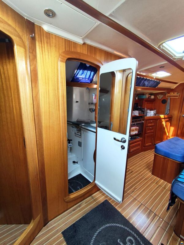 Dufour 38 Classic