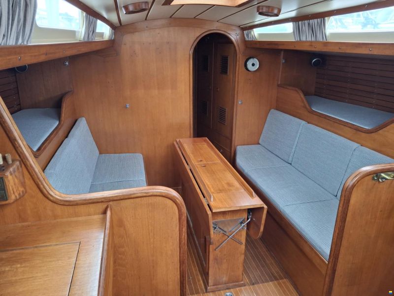 Nautors Swan 38