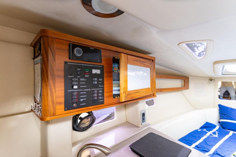 Sea Ray Sundancer 265 DAE