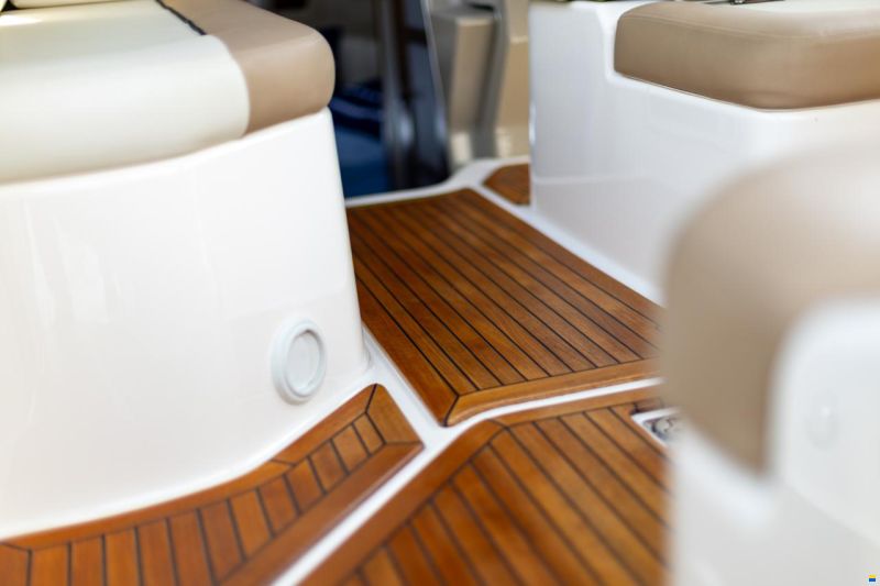 Sea Ray Sundancer 265 DAE