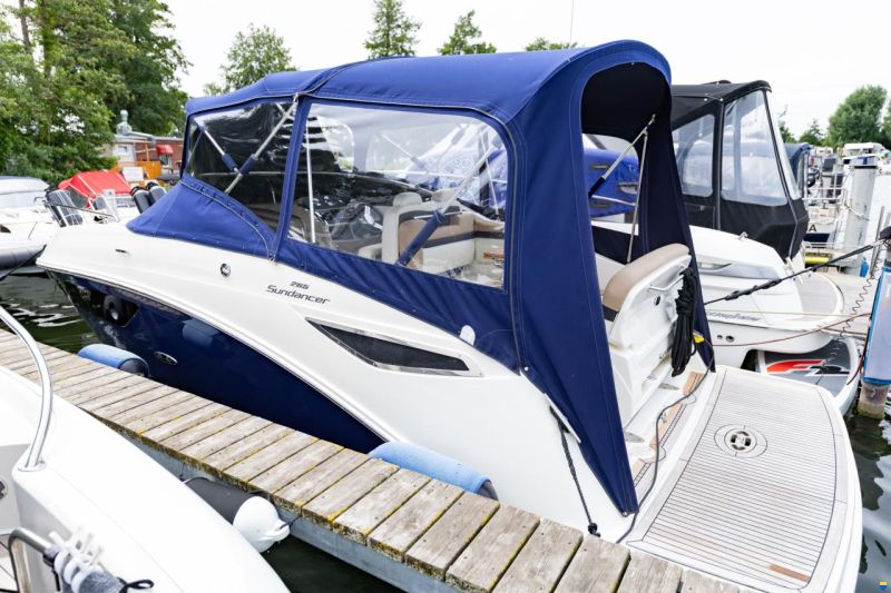 Sea Ray Sundancer 265 DAE