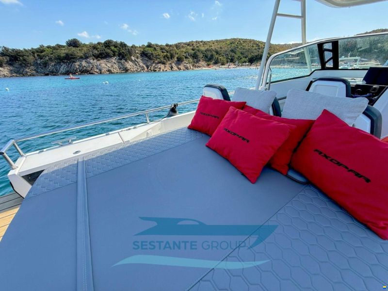 Axopar 28 T-Top