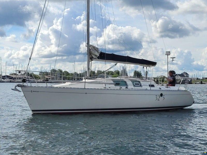 Beneteau First 32S5