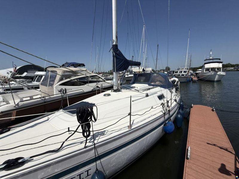 Bavaria 32 Holiday