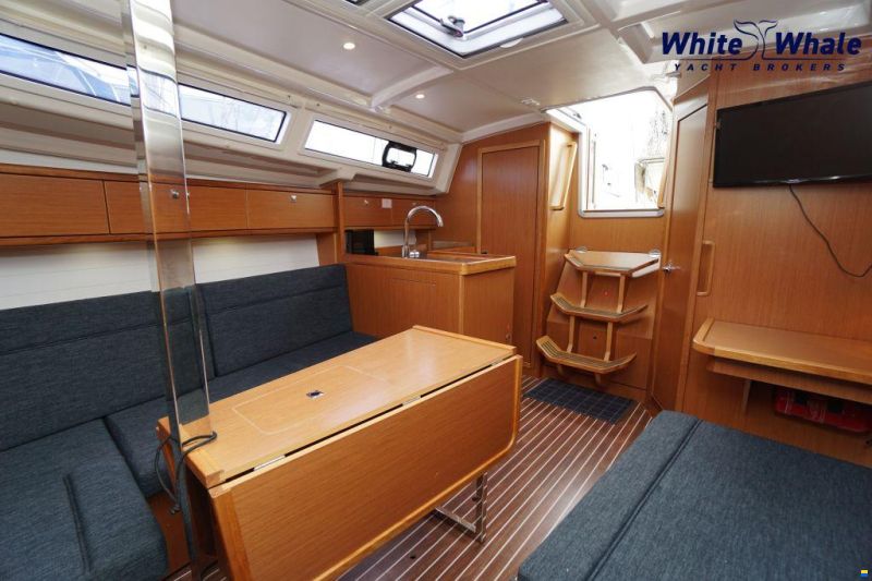 Bavaria Cruiser 33