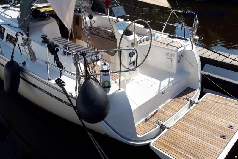 Bavaria Cruiser 33