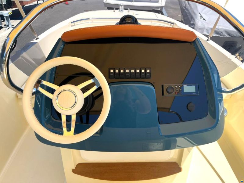 Invictus FX200