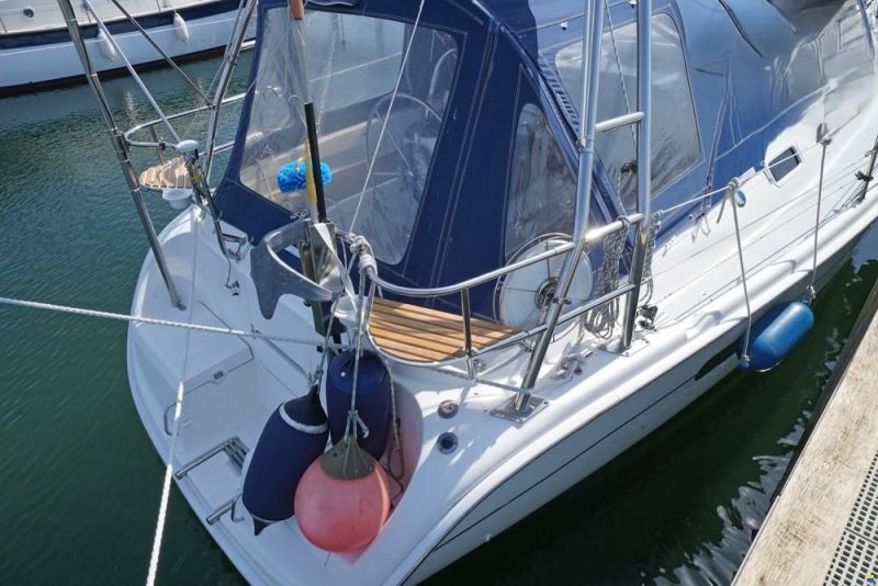 Hunter 356