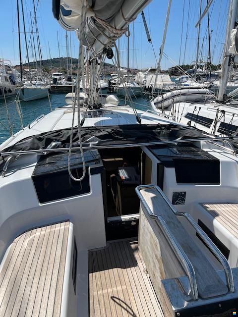 Hanse 388