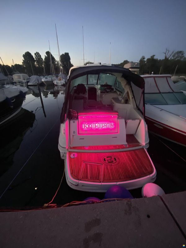 Sea Ray 305 Sundancer Hardtop Chuiser