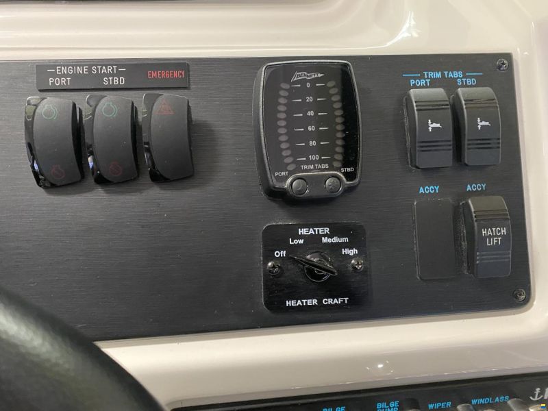 Sea Ray 305 Sundancer Hardtop Chuiser