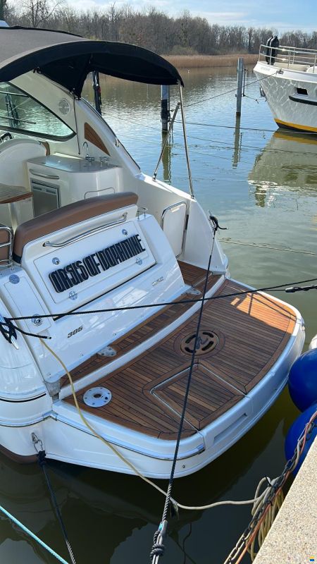 Sea Ray 305 Sundancer Hardtop Chuiser