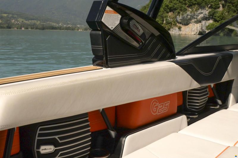Correct Craft G25