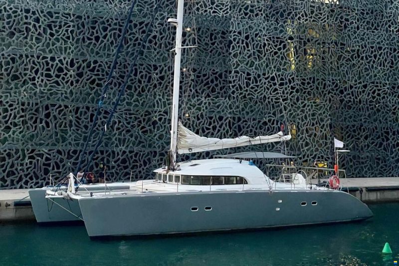Lagoon 570