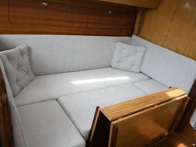 Dufour 3800